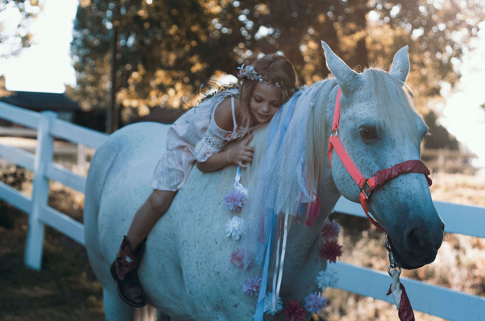 Robes de petite fée girly à cheval