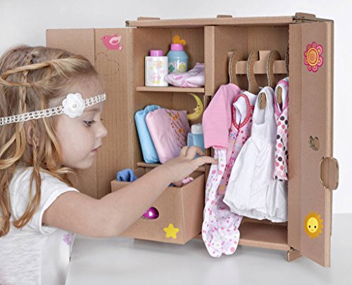 Armoire penderie en carton recyclable à construire et décorer pour ranger les vêtements de poupée Nenuco