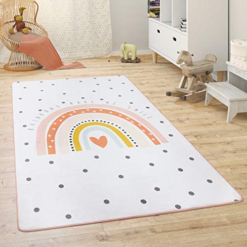 Grand tapis avec arc-en-ciel pour chambre de fille