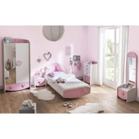 Lit rose pour fille avec déco princesse pour une chambre girly